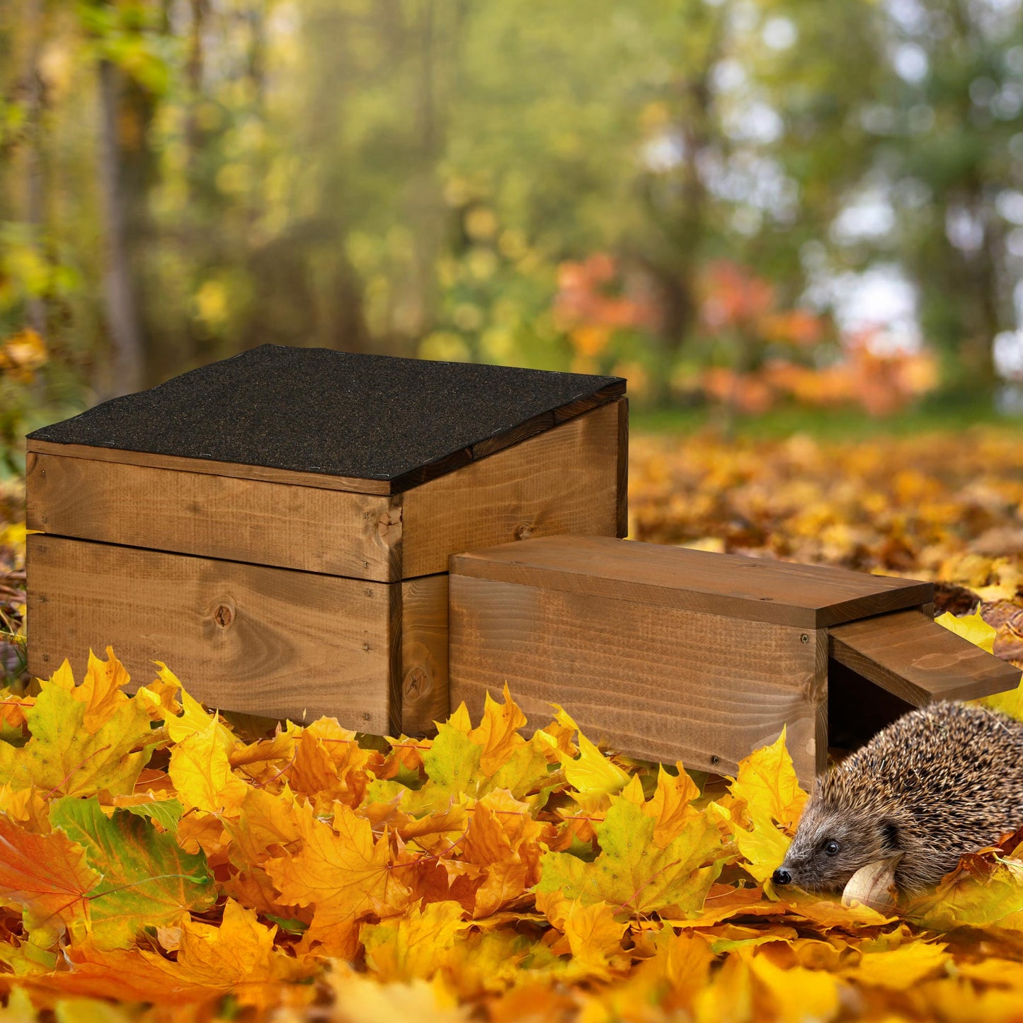 Großes Igelhaus mit langem Eingang und Räuberschutz