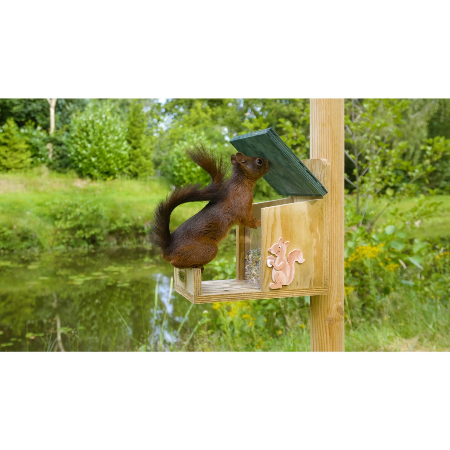 Art. 22219e - Eichhörnchen-Futterstation mit Futtersilo | Grün