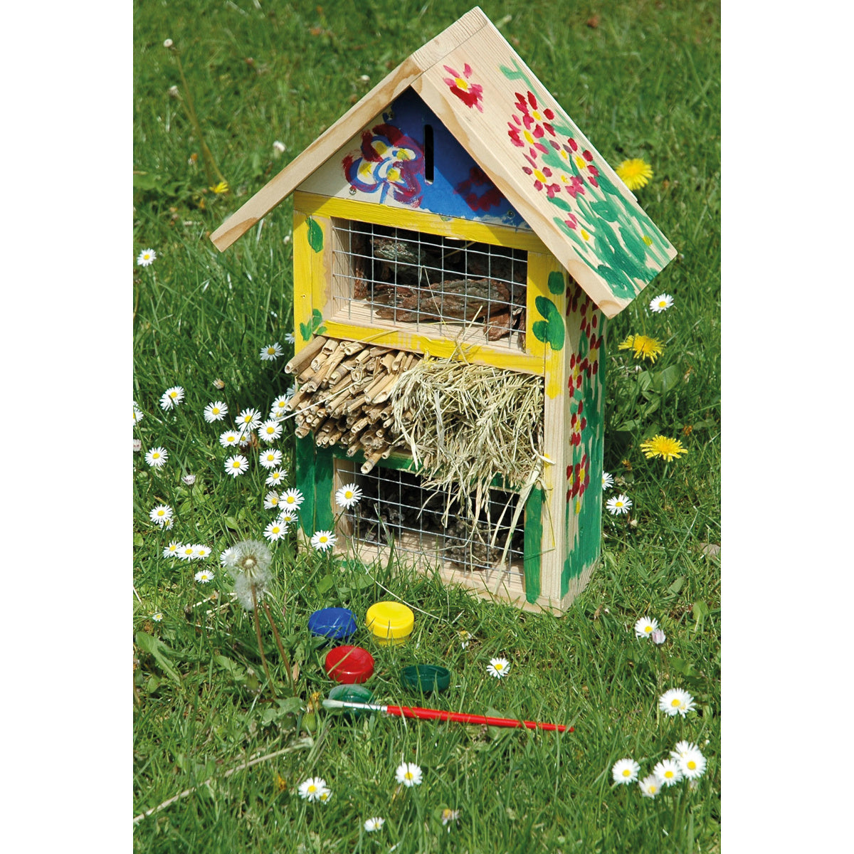 Insektenhotel zum Bemalen und Selberbauen, ideal für Kinder und Familien – Nisthilfe für Wildbienen und andere Insekten, umweltfreundlich und handgefertigt.