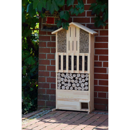 insektenhotel-bienenhotel